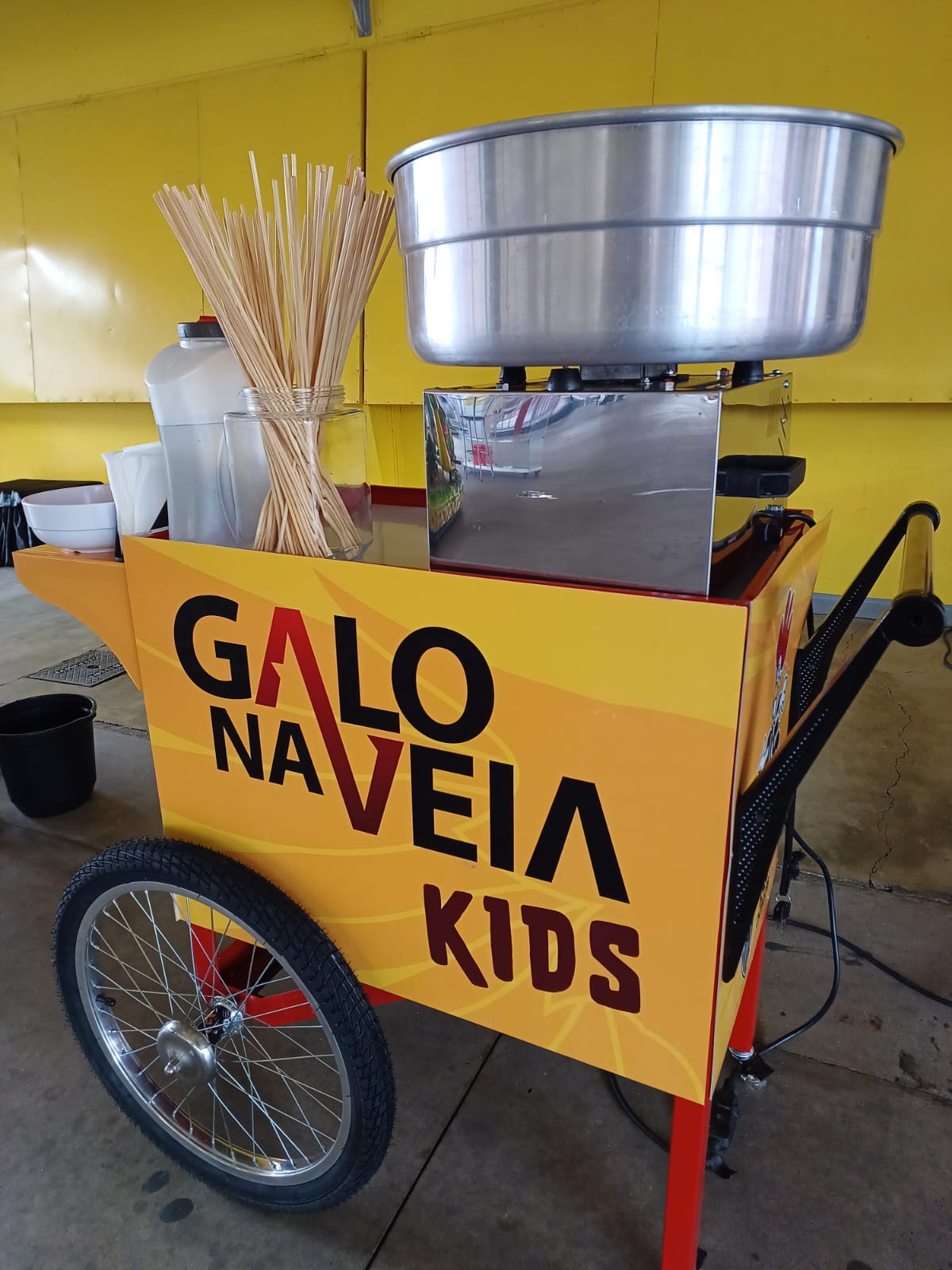 Ação de pipoca marca Galo na Veia Kids